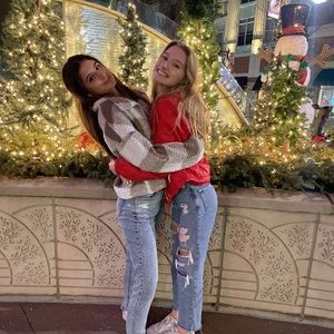 Meet your Posher, Abby